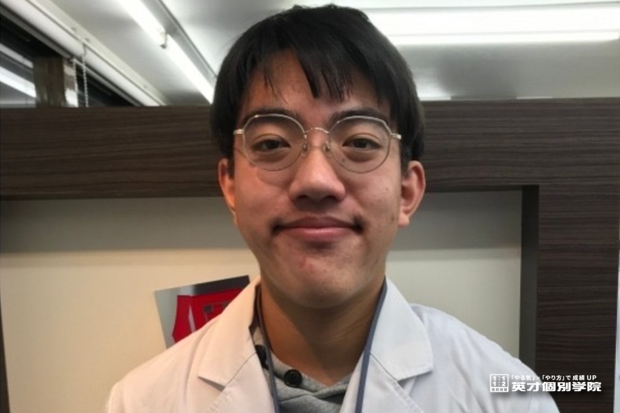 吉岡先生の紹介です！