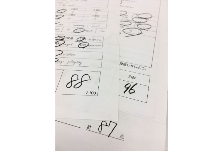 中学校では授業が始まりました