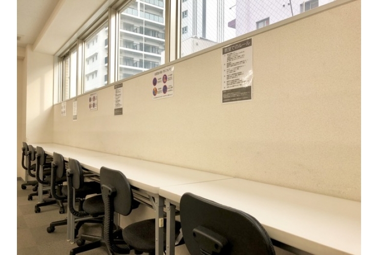 自習ブース φ(･ｪ･o)