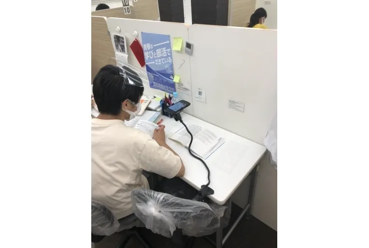 ZOOMでも授業！