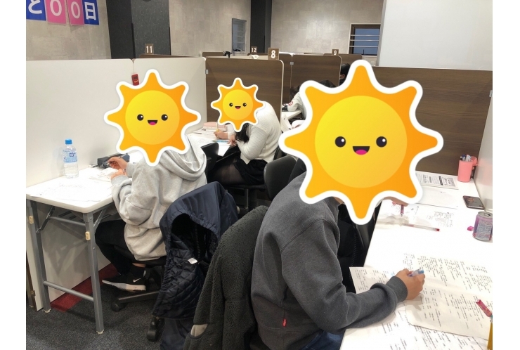 テスト対策＆お菓子つかみ取り大会！