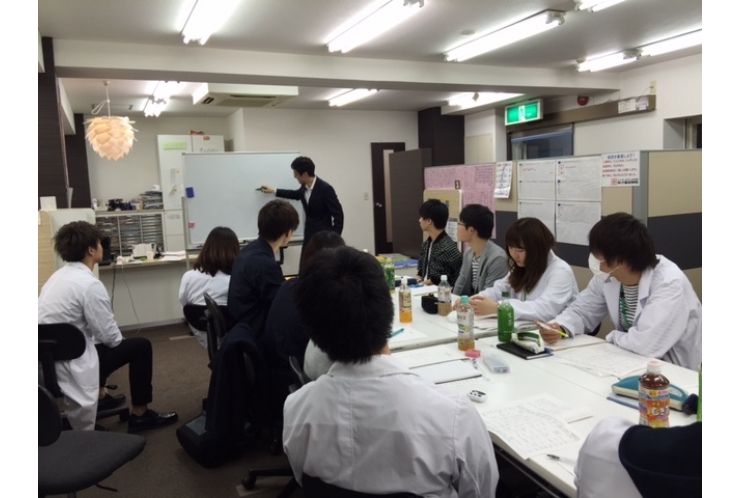 【個別指導だからできること】「対話」を通して「頭の使い方」を身に付ける