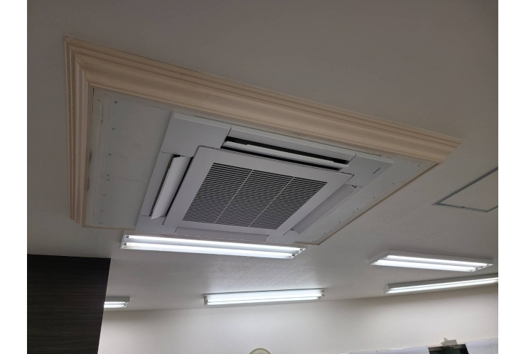 教室のエアコンが新しくなりました！