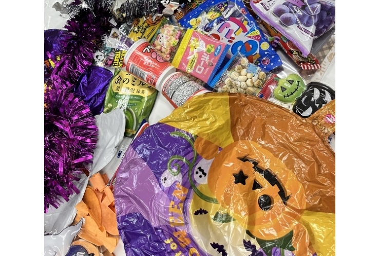 ハロウィーン　お菓子あります！
