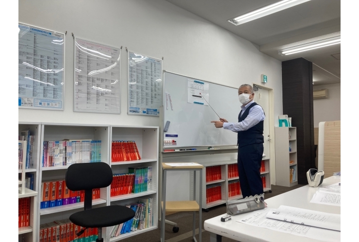 社会の無料講座は祝日も開催