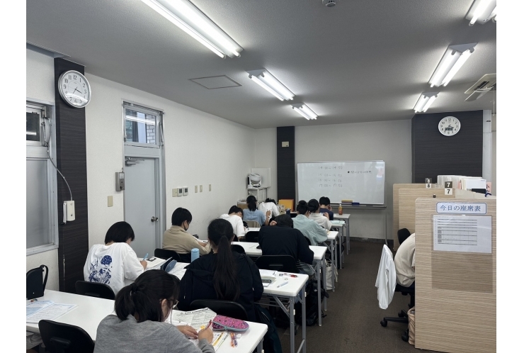 定期テスト対策実施中！