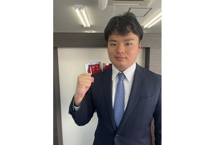 新教室長の紹介！！！