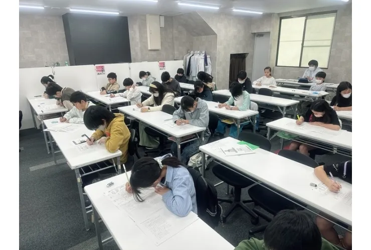 4月度塾内模試でした！！